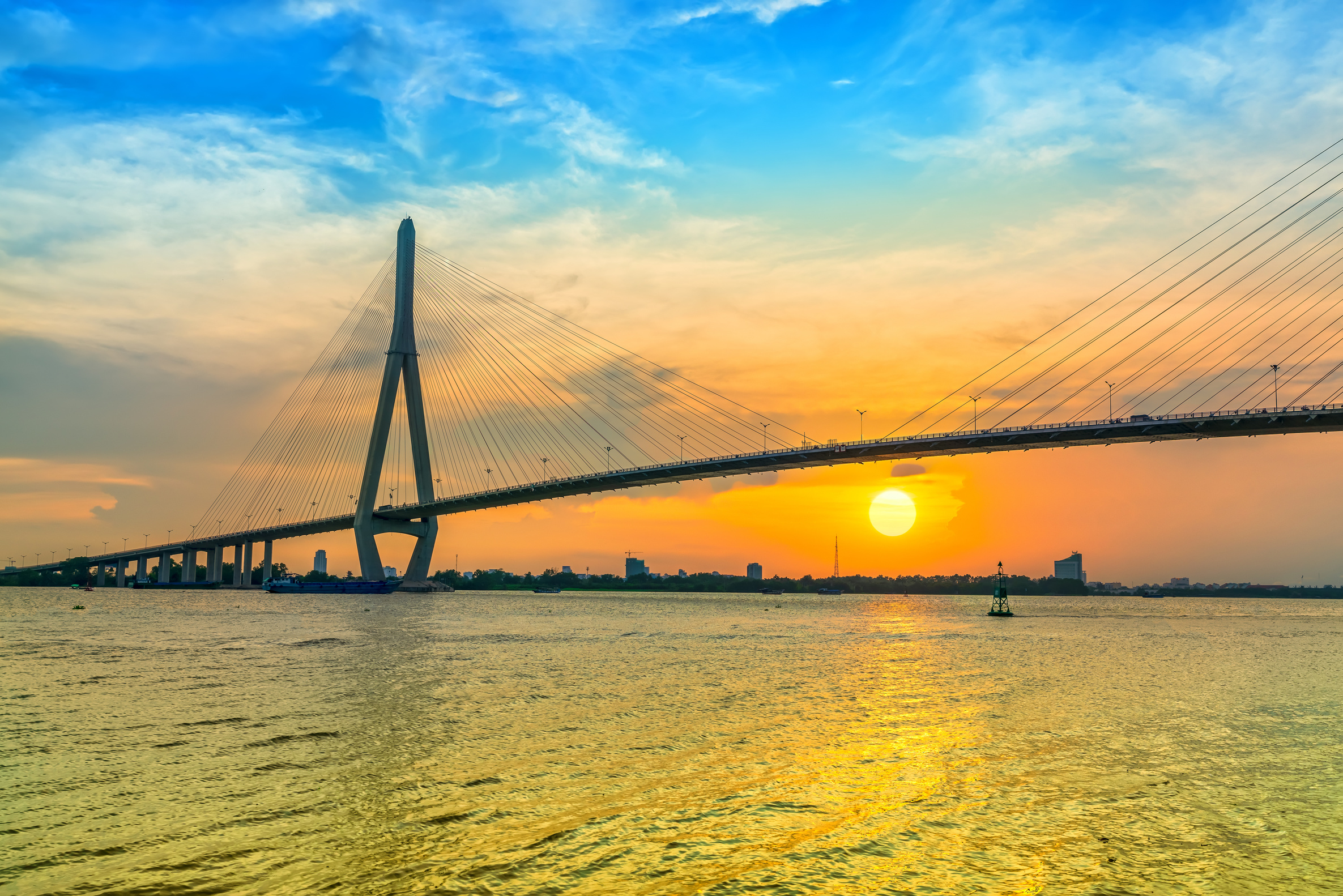 Sunset Can Tho bridge, Can Tho city, Vietnam